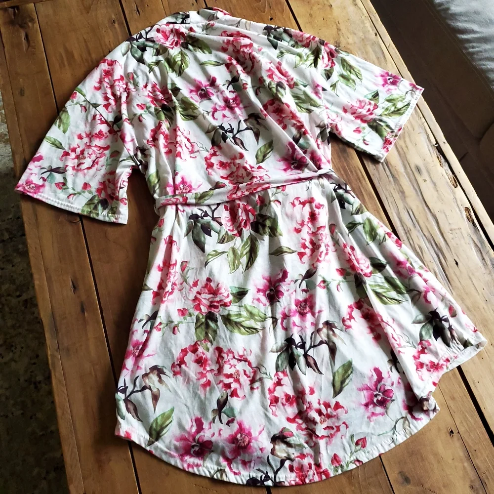 Show Me Your MuMu Women's Brie Floral Lightweight Robe
